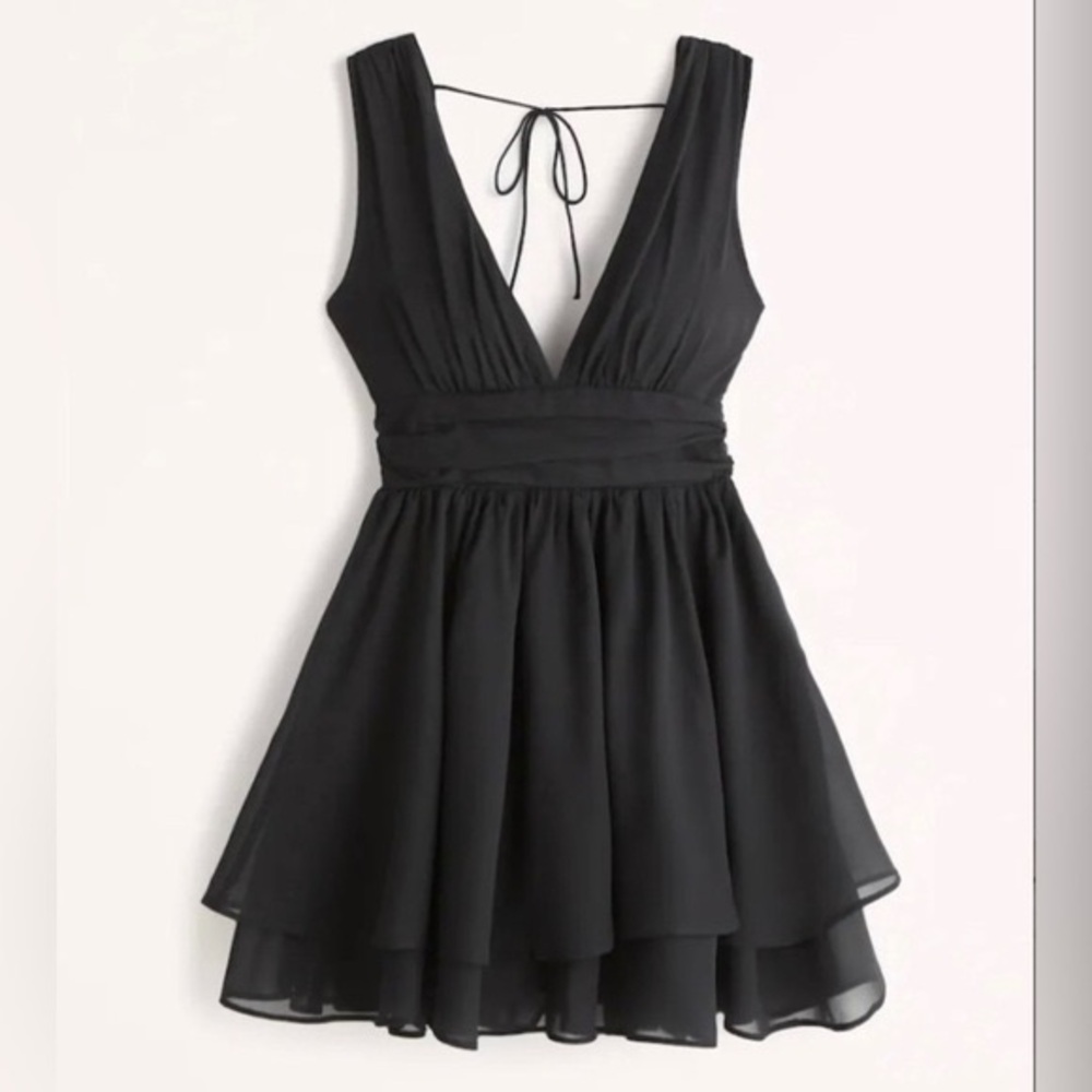 Abercrombie Black VNeck Sleeveless Mini Dress Women's Small